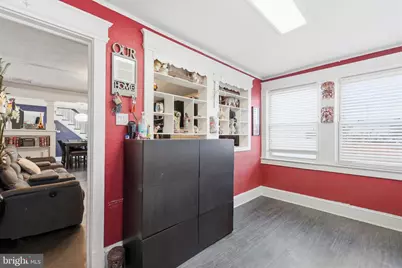 921 Lyndale Avenue, Trenton, NJ 08629 - Photo 5