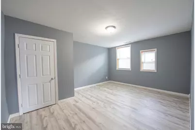 2001 Genesee Street #3, Hamilton Township, NJ 08610 - Photo 5