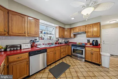 4 Santina Court, Lawrenceville, NJ 08648 - Photo 17