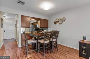 7 Laurel Ct, Hamilton Township, NJ 08690 - Photo 11