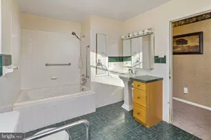 11 Drialo Dr, Allentown, NJ 08501 - Photo 23