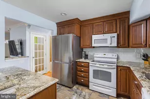 129 Gary Dr, Hamilton Township, NJ 08690 - Photo 3