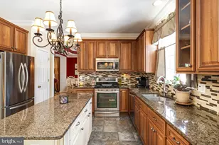 7 Rembrandt Way, East Windsor Township, NJ 08520 - Photo 15