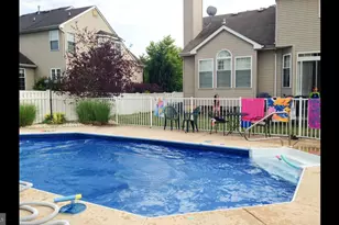 7 Rembrandt Way, East Windsor Township, NJ 08520 - Photo 5