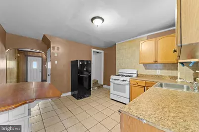 811 S Warren St, Trenton, NJ 08611 - Photo 5