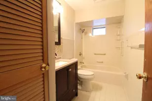 42 Bismarck Ave, Trenton, NJ 08629 - Photo 17