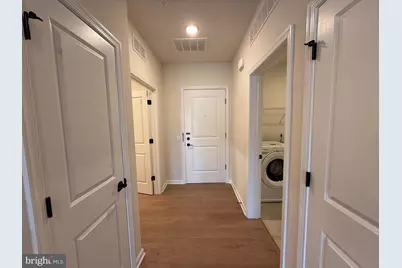 1 Culvert #209, Princeton Junction, NJ 08550 - Photo 9