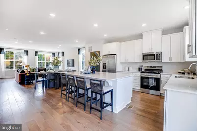 107 Fred Clark Drive, Pennington, NJ 08534 - Photo 5