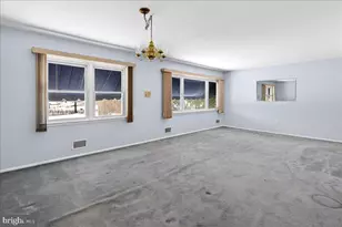 6 Royal Oak Rd, Lawrence, NJ 08648 - Photo 7