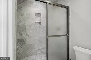 7 Tomlyn Dr, Princeton, NJ 08540 - Photo 35