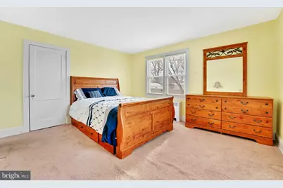 3700 S Clinton Avenue, Hamilton Township, NJ 08610 - Photo 15