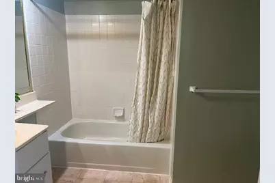 812 Eagles Chase Drive, Lawrenceville, NJ 08648 - Photo 11