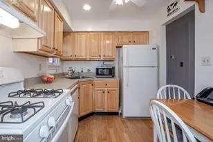 109 Wyndham Pl, Robbinsville, NJ 08691 - Photo 17