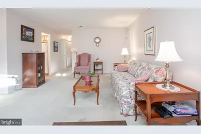 109 Wyndham Place, Robbinsville, NJ 08691 - Photo 7