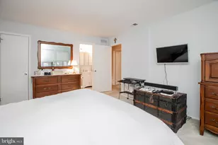 109 Wyndham Pl, Robbinsville, NJ 08691 - Photo 5