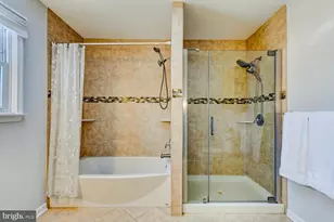 374 Village Rd E, Princeton Junction, NJ 08550 - Photo 37