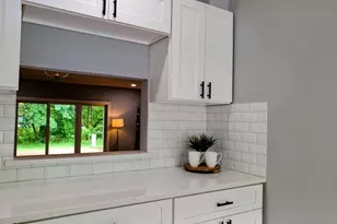 23 Viburnum, Lawrence Township, NJ 08648 - Photo 9