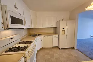 12 Chambord Ct, Hamilton Township, NJ 08619 - Photo 7