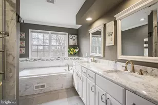 3 Milburne Ln, Robbinsville Township, NJ 08691 - Photo 21