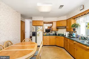 190 Robbins-Edinburg Rd, Robbinsville, NJ 08691 - Photo 7