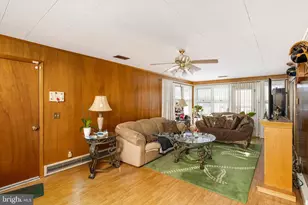 190 Robbins-Edinburg Rd, Robbinsville, NJ 08691 - Photo 9
