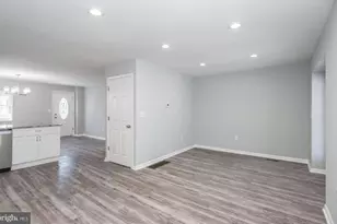 119 Robbins Ave, Trenton, NJ 08638 - Photo 5