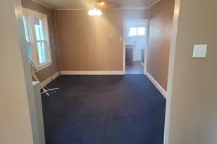 48 Laurel Pl, Trenton, NJ 08618 - Photo 3