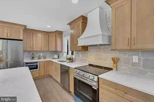 568 Flock Rd, Trenton, NJ 08690 - Photo 17