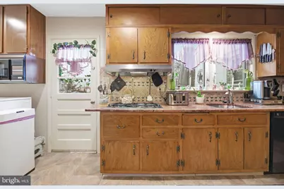 20 E Darrah Lane, Lawrence Township, NJ 08648 - Photo 13