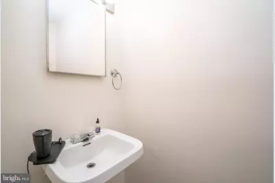 J4 Avon Drive, East Windsor Township, NJ 08520 - Photo 15