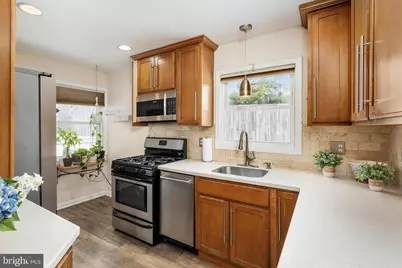 24 Soloff Drive, Hamilton Township, NJ 08610 - Photo 7