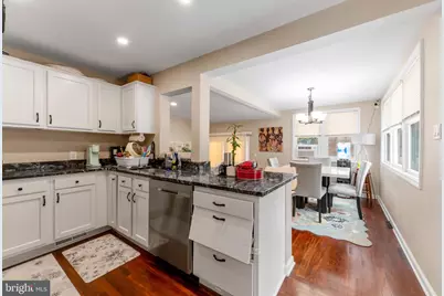 20 Steinway Avenue, Ewing Township, NJ 08618 - Photo 7