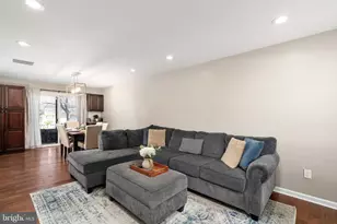 82 Tynemouth Ct, Robbinsville, NJ 08691 - Photo 3