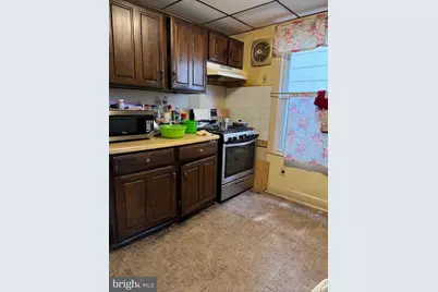 111 Division Street, Trenton, NJ 08611 - Photo 7