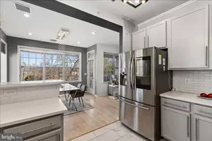 532 Timberlake Dr, Ewing Township, NJ 08618 - Photo 9