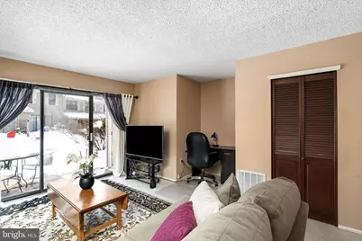 2 Britton Court, Lawrenceville, NJ 08648 - Photo 5