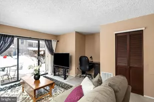 2 Britton Ct, Lawrenceville, NJ 08648 - Photo 5