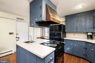 181 E Ward St, Hightstown, NJ 08520 - Photo 23