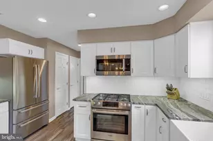 33 Beechwood Dr, Robbinsville, NJ 08691 - Photo 19