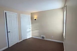 973 S Olden Ave, Hamilton Township, NJ 08610 - Photo 15