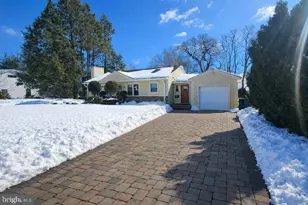 96 Lakedale Dr, Lawrenceville, NJ 08648 - Photo 3