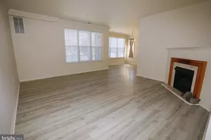 611 Masterson Ct, Ewing Township, NJ 08618 - Photo 3