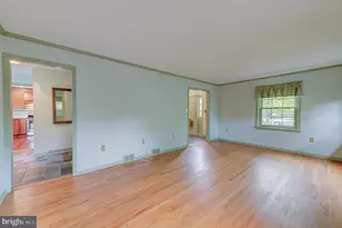 19 Farm Rd, Ewing Township, NJ 08638 - Photo 9