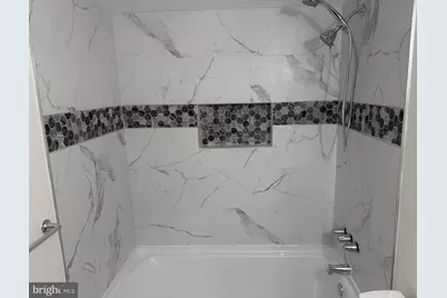 515 Meadow Woods, Lawrenceville, NJ 08648 - Photo 11