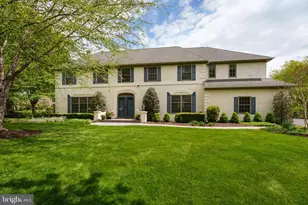 4 Chatsworth Ct, Lawrence Township, NJ 08648 - Photo 3
