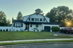 31 Wolfpack Rd, Hamilton Township, NJ 08619 - Photo 1