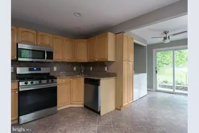 85 Lawn Park Avenue, Lawrence, NJ 08648 - Photo 11