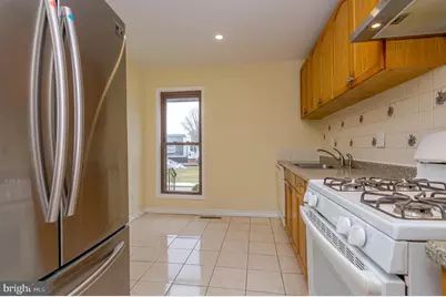 598 Greenwich Court, Hightstown, NJ 08520 - Photo 7