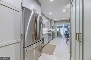 6 Sparrow Ct, Ewing Township, NJ 08638 - Photo 17