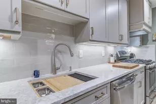 6 Sparrow Ct, Ewing Township, NJ 08638 - Photo 23